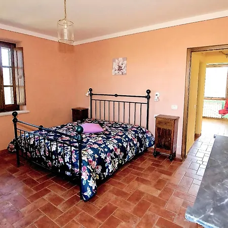 Caliano Farm stay *