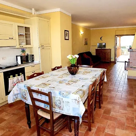 Farm stay Caliano Asciano